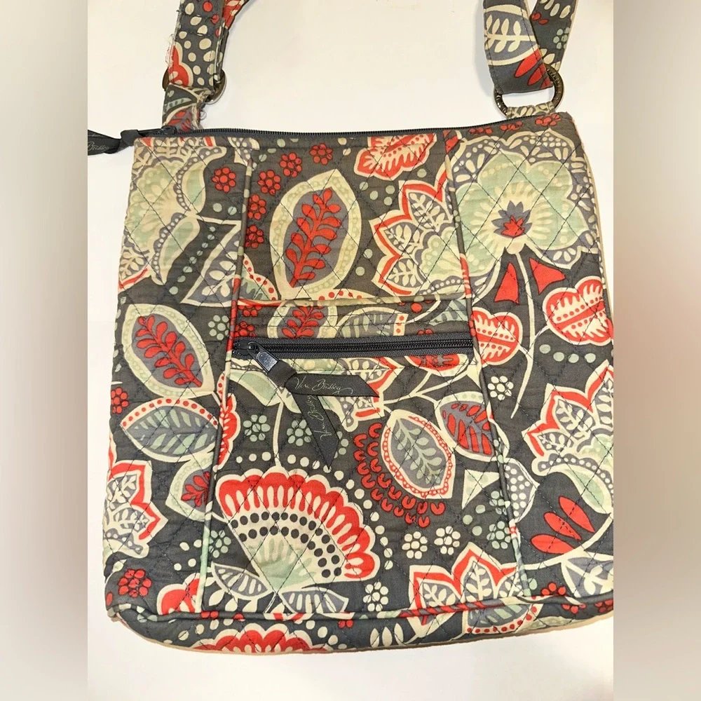 Vera Bradley Nomadic Floral Hipster Crossbody Gray Orange Green Paisley Mid-Size